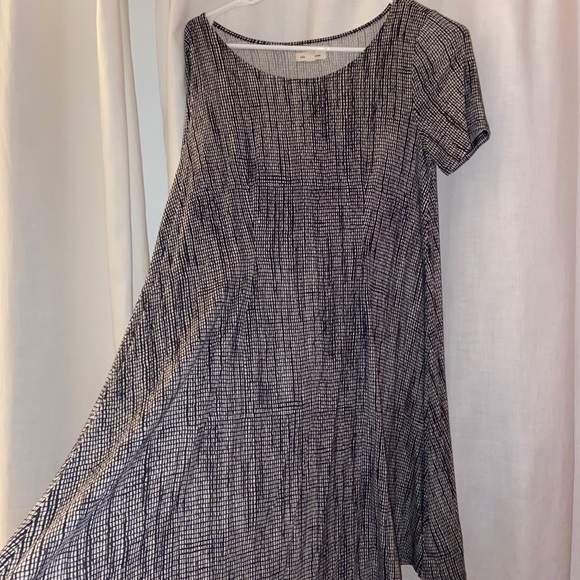 Shift dress - Picture 3 of 4